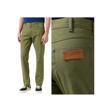 Pantaloni din bumbac  Greensboro 803 - drepti - verde maslin - W31 L32