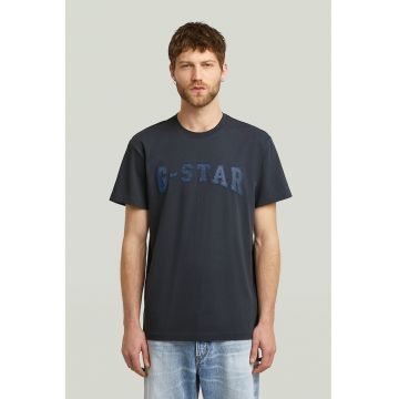 Tricou cu logo si decolteu la baza gatului - Albastru inchis/Bleumarin