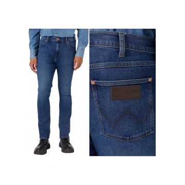Wrangler  812 Slim Tapered albastru - Albastru