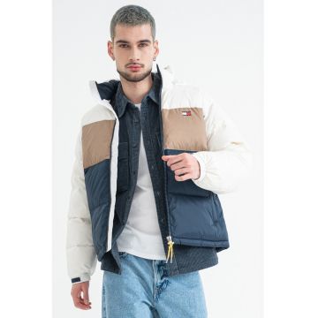 Geaca cu model colorblock - Alb/Maro/Bleumarin