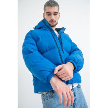 Geaca cu umplutura de puf si gluga - Albastru royal