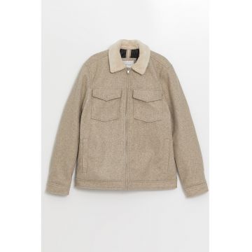 Geaca cu buzunare pe partea din fata - Maro nisip