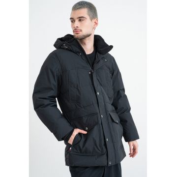 Geaca cu umplutura de puf si gluga - Negru