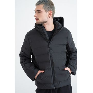 Geaca matlasata cu model pliabil - Negru