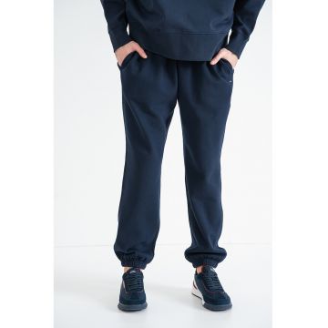 Pantaloni de trening cu croiala regular-fit si buzunare laterale - Albastru ultramarin