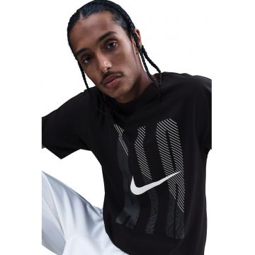 Tricou lejer din bumbac cu decolteu la baza gatului - Negru