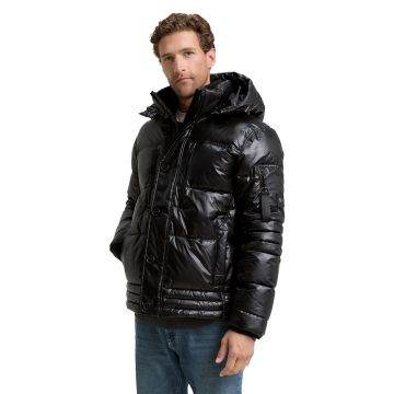 Geaca cu gluga si buzunare multiple - Negru