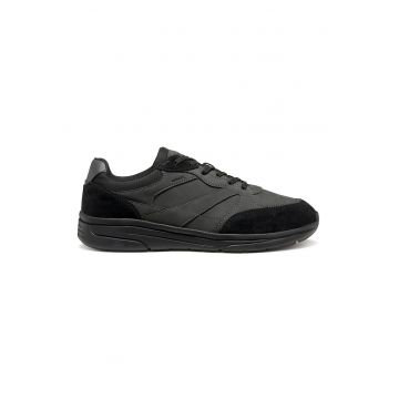 Pantofi sport cu insertii de piele intoarsa - Negru/Gri inchis