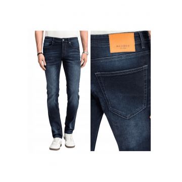 Blugi Barbati -  Felix - Straight Fit - Talie Medie - 98% Bumbac - 2% Elastan - Fermoar - Lungi - 5 Buzunare - Albastru