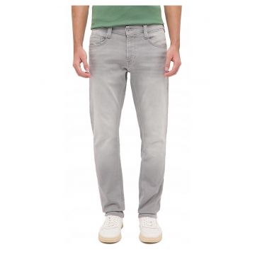 Blugi Barbati -  Oregon Slim K - Slim Fit - Talie Joasa - Fermoar - Lungi - 5 Buzunare - Bumbac - Elastan - W32-L32 US - Gri