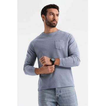 Bluza texturata cu buzunar pe piept - Albastru prafuit