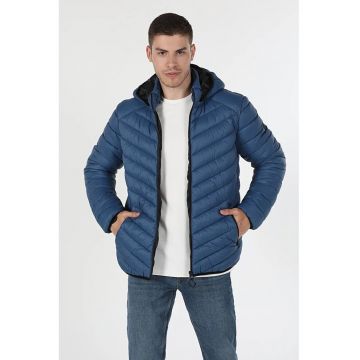 Geaca slim fit cu gluga si aspect matlasat - Albastru indigo