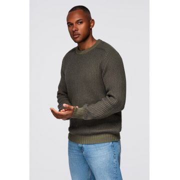 Pulover regular fit cu decolteu la baza gatului - Kaki pal