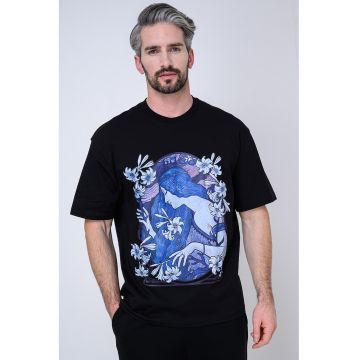 Tricou cu decolteu la baza gatului si imprimeu grafic - Lila/Negru