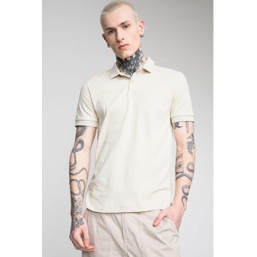 Tricou polo slim fit cu detaliu logo - Bej deschis