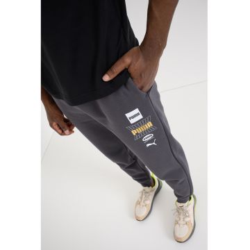 Men - Pantaloni de trening cu croiala conica si logo Ess Holiday - Gri carbune