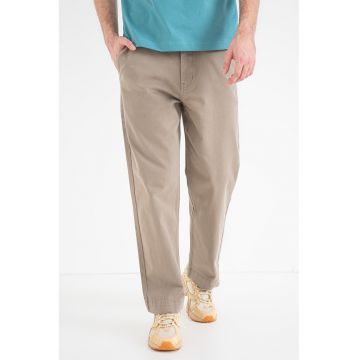 Pantaloni chino cu croiala dreapta si talie medie - Kaki