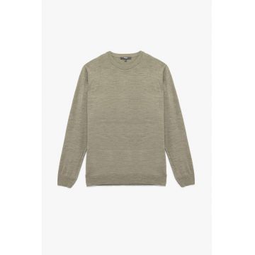 Pulover tricotat fin cu decolteu la baza gatului - Grej