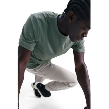 Tricou cu decolteu la baza gatului - pentru fitness Hyverse - Verde pal