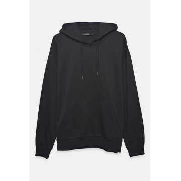 Hanorac cu buzunar kangaroo si gluga ajustabila - Negru stins