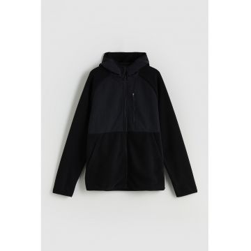 Hanorac cu buzunare pe piept si oblice - Negru