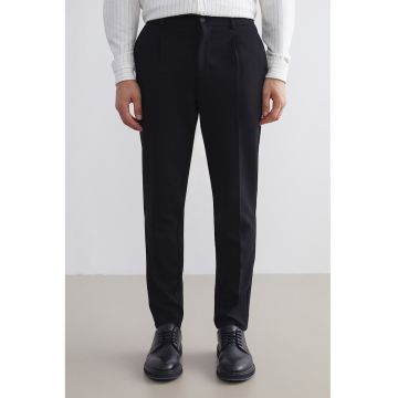 Pantaloni eleganti regular-fit cu aspect texturat - Negru stins
