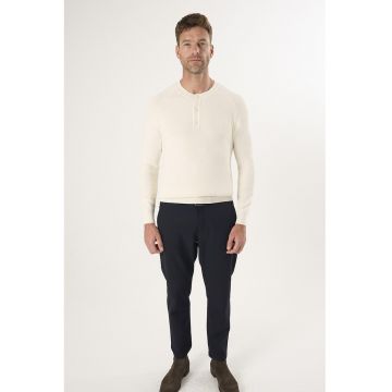 Pulover din bumbac cu fenta cu nasturi