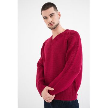 Pulover striat din amestec de lana cu decolteu in V - Roz aprins