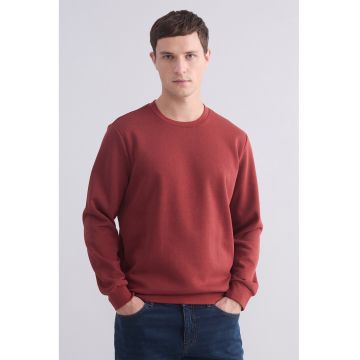 Bluza de trening cu decolteu la baza gatului si model uni - Visiniu