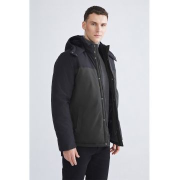 Geaca cu gluga detasabila - Maro inchis