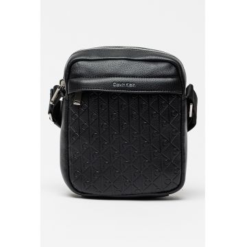 Geanta crossbody din piele ecologica cu emblema in relief Reporter - Negru