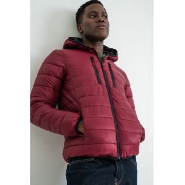 Jacheta usoara cu gluga Alaricana - Rosu