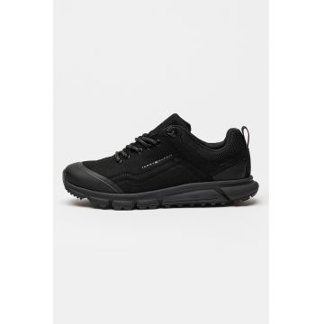 Pantofi sport low-cut impermeabili Outdoor Runner - Negru