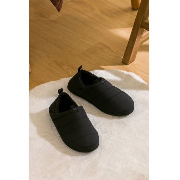 Papuci din material textil - Negru