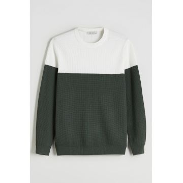 Pulover cu decolteu la baza gatului - din bumbac - Alb/Verde englez
