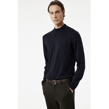 Pulover uni cu decolteu la baza gatului - Albastru ultramarin