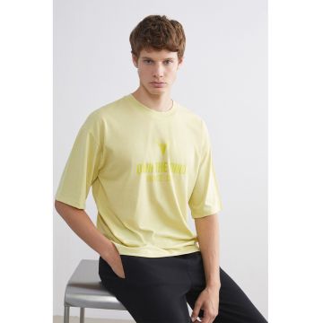 Tricou cu imprimeu text - Galben pai