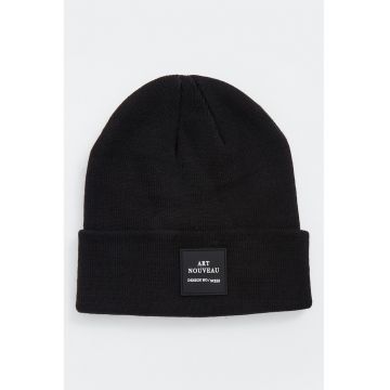 Caciula cu design text - Negru