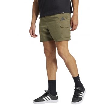 Pantaloni scurti cargo Chelsea Essentials - Verde masliniu