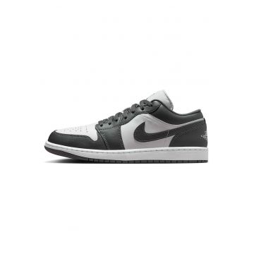 Pantofi Sport  Air Jordan 1 Low 553558-044 - Barbati - Gri - Gri