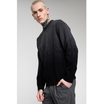 Pulover cu decolteu la baza gatului si detaliu logo - Negru/Gri