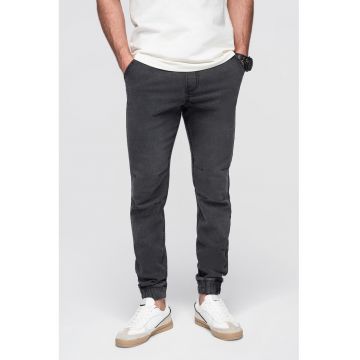 Blugi conici cu snur