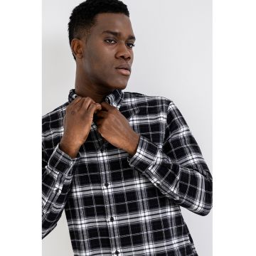 Camasa regular-fit cu guler Oxford si model in carouri - Alb/Negru