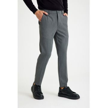 Pantaloni conici cu buzunare - Gri cenusiu