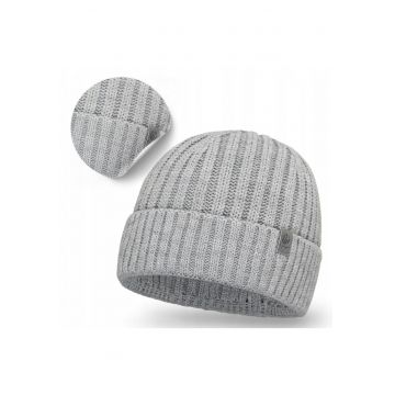 Caciula de iarna barbateasca -  gri deschis - 100% acril - design cu rasucire - marime ajustabila