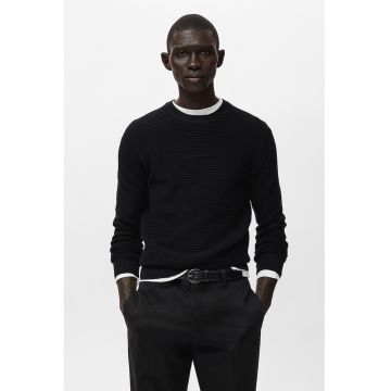 Pulover din bumbac cu decolteu la baza gatului - Negru