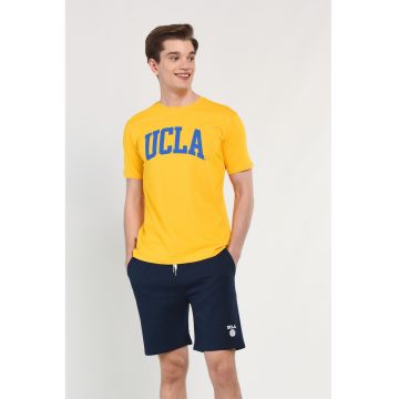 Tricou regular fit cu decolteu la baza gatului si imprimeu logo - Galben