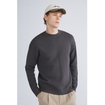 Pulover unisex cu decolteu rotund si maneci cazute - Gri inchis
