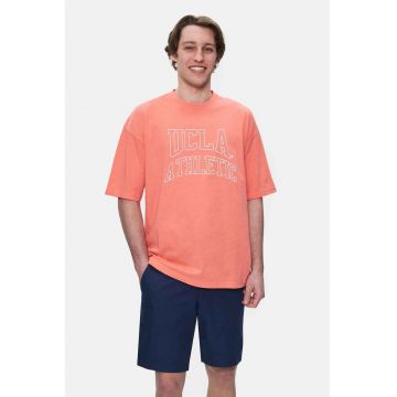 Tricou cu imprimeu logo si decolteu la baza gatului Webster - Roz