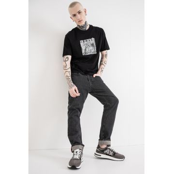 Tricou cu logo si decolteu la baza gatului - Negru/Gri deschis